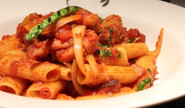 Pasta with Tomato Sauce